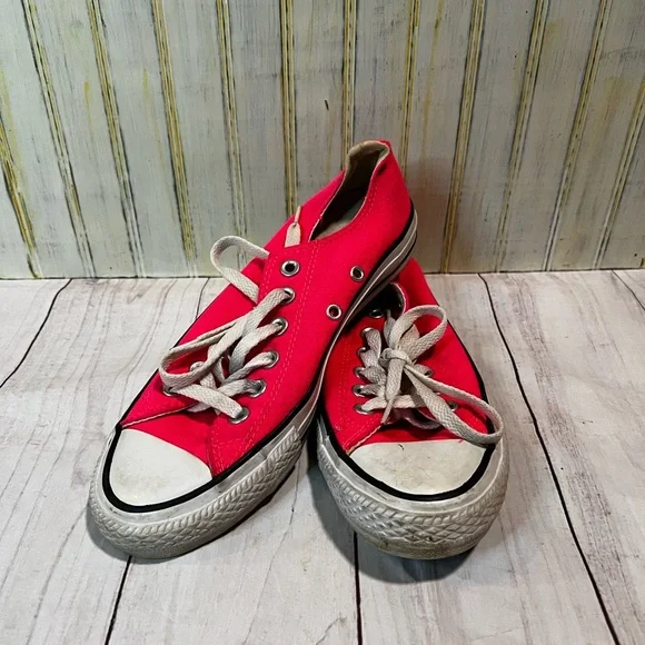 Converse sneakers - Picture 1 of 4